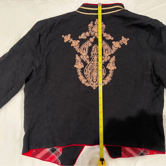 NWT Free People fabulously detailed, rare Navy cropped jacket! - Picture 7 of 7